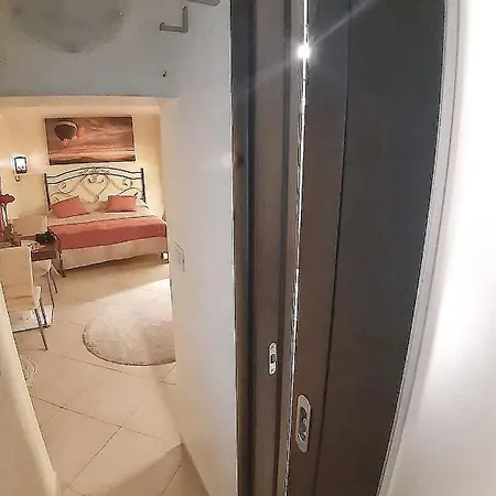 Olimpia House - Station * باري