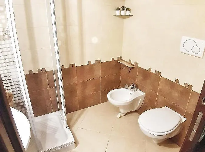 Olimpia House - Station