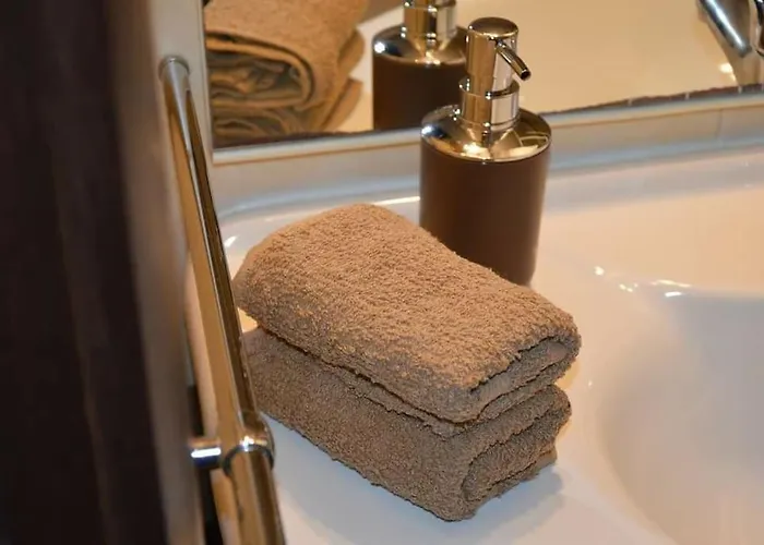 Olimpia House - Station *