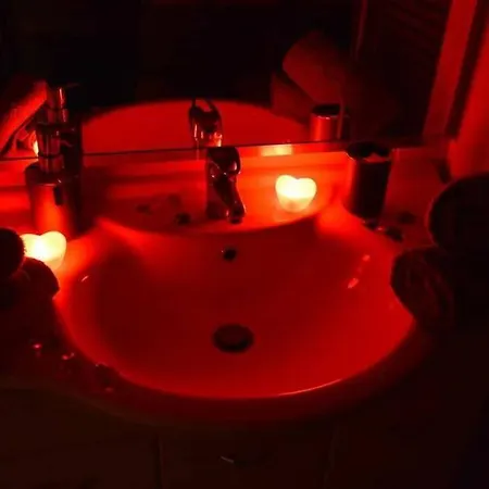 Апартаменти Olimpia House - Station Барі