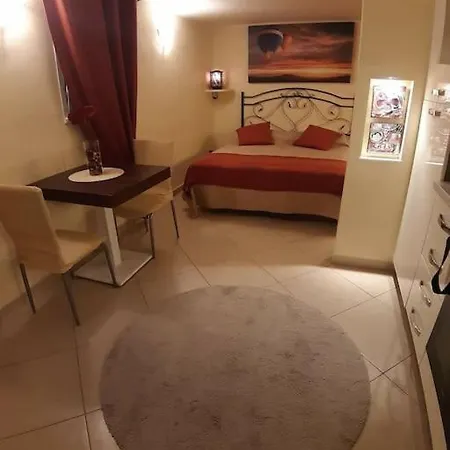 Apartment Olimpia House - Station